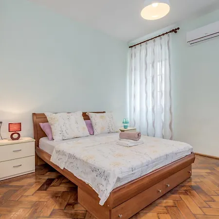 Apartamento Diocletian's Corner Split