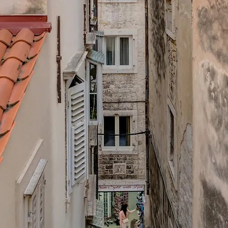 Diocletian's Corner