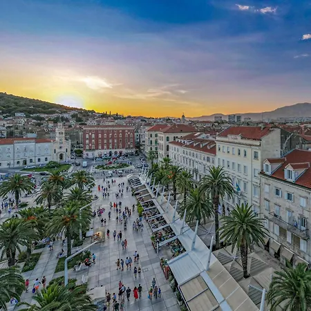 Diocletian's Corner 公寓 *